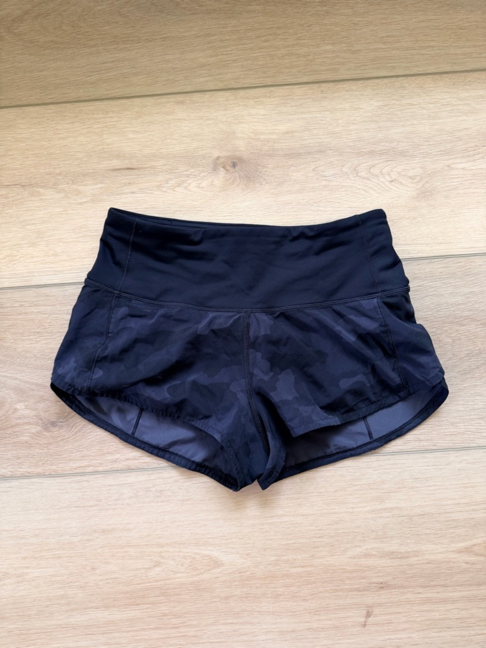 lululemon Black Camo Speed Up High Rise Shorts 2.5”